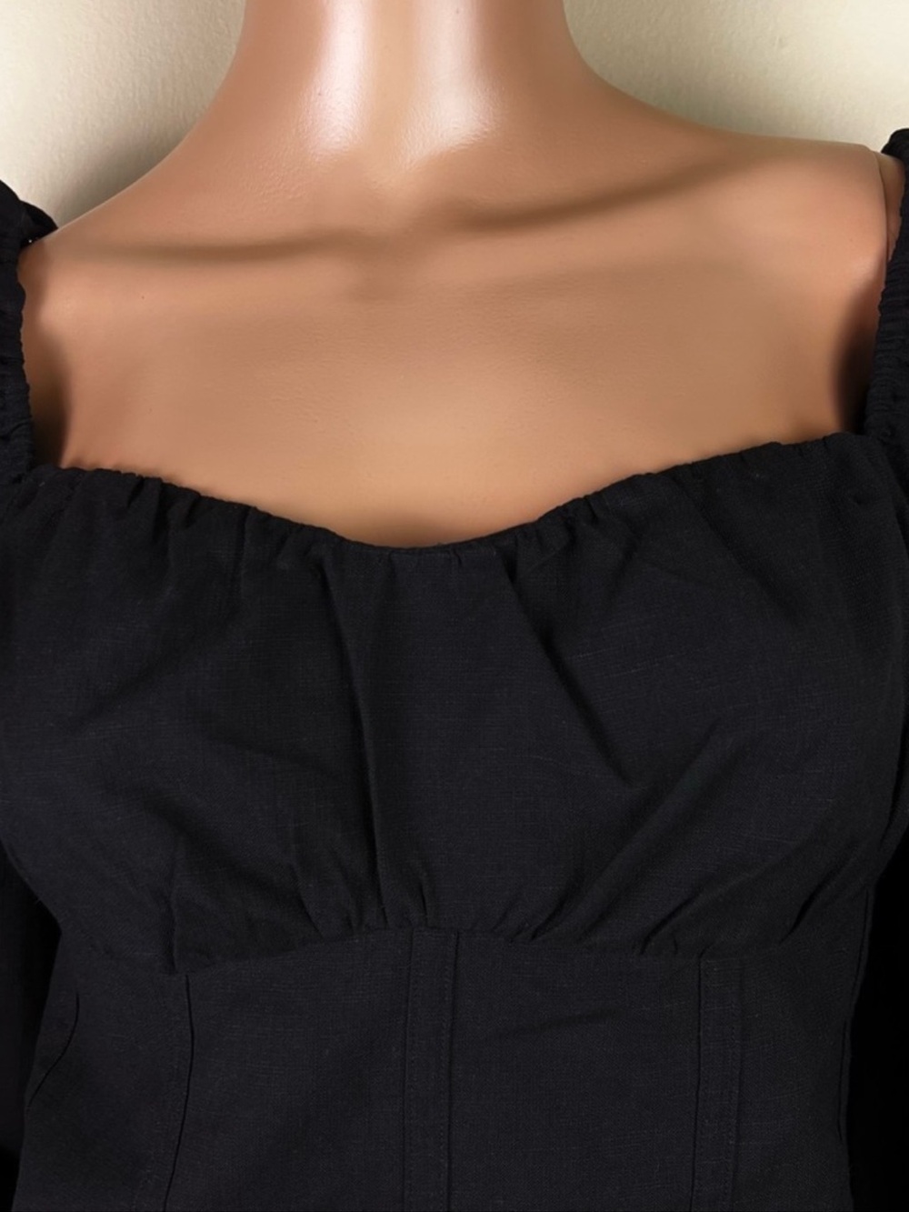 NEW & OTHER STORIES BLACK PUFF SLEEVE CROP TOP - Picture 3 of 5